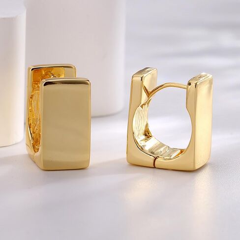 اقراط حلقية ذهبية للنساء، اقراط حلقية مربعة بتصميم هندسي بسيط، مجوهرات للهدايا، مقاس M، نحاس، حجر ذهبي in Kuwait