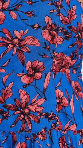 فستان نسائي بياقة مربعة in Kuwait