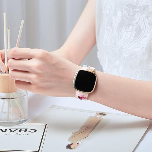 GEAK حزام شفاف متوافق مع Fitbit Versa 3 Bands/Fitbit Versa 4 Bands/Fitbit Sense/Sense 2 Bands للنساء والرجال، حزام أنيق مطبوع بنمط ناعم لا يبهت لساعة Fitbit الذكية الصغيرة والكبيرة in Kuwait