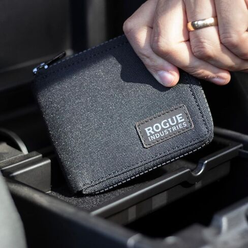 محفظة من النايلون السوداء السوداء للرجال من Rogue - سعة 10 بطاقة ، فتحة نقدية كاملة ، حقيبة عملة قابلة للتوسيع - جلد ممتاز ونايلون متين - مواد حظر RFID in Kuwait
