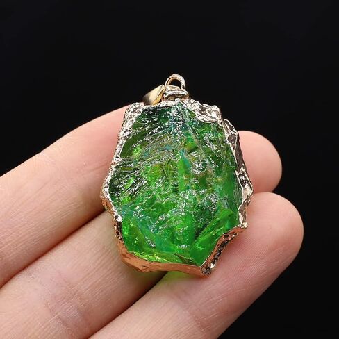 6pcs Natural Crystal Stone Pendant, Chakra Crystal Healing Stone Pendants Charms for Necklace Jewelry Making in Saudi Arabia