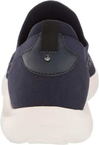 Clarks Women's Nova Grove Loafer in Saudi Arabia