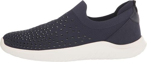 Clarks Women's Nova Grove Loafer in Saudi Arabia