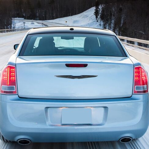 Hoolcar Front Pumper Center Grille Cover Emblem Cover Cover Badge Tlaming Trim متوافق مع 2015-2022 Chrysler 300 300C ، Black in Kuwait