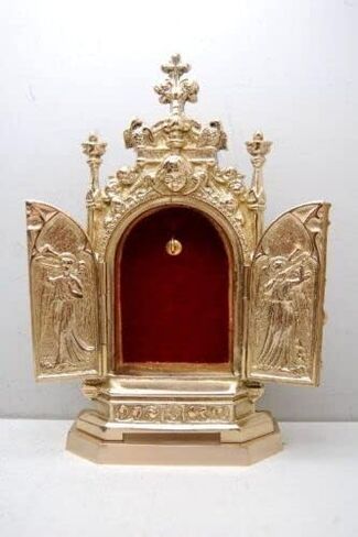 Gothic Brass Triptych Reliquary, Church Relic Shrine (CCG-46) in Saudi Arabia