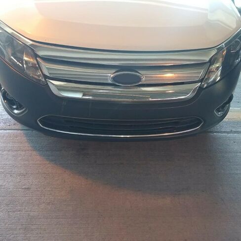 تقليم مصبغة أمامية من Ecotric متوافق مع استبدال Fusion 2010-2012 لـ FO1216104C AE5Z8200B Chrome Grill in Saudi Arabia