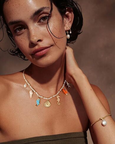 قلادة Classyzint Gold Seashell Charms محاكاة قلادة قابلة للتعديل للنساء للنساء in Kuwait