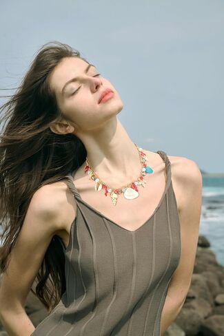 قلادة Classyzint Gold Seashell Charms محاكاة قلادة قابلة للتعديل للنساء للنساء in Kuwait