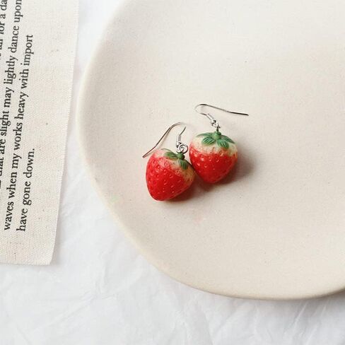 3D Resin Imitate Fruits Dangle Earrings Lightweight Lifelike Banana Strawberry Cherry Orange Dangle Drop Earrings for Women Cute Decoration Jewelry Gifts in Saudi Arabia