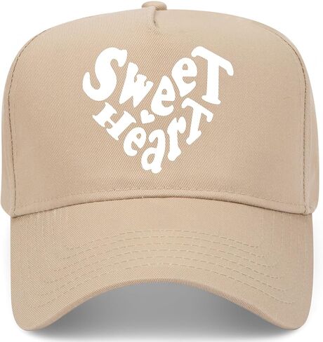 حبيبته عتيق الشاحنة قبعة | قلب حلو | قبعة البيسبول Snapback Premium للرجال والنساء in Kuwait