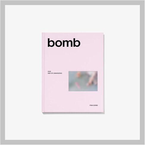 ألبوم Illit Bomb 3rd Mini مع Tracking Sealed (نسخة قنبلة وردية قياسية) in Kuwait