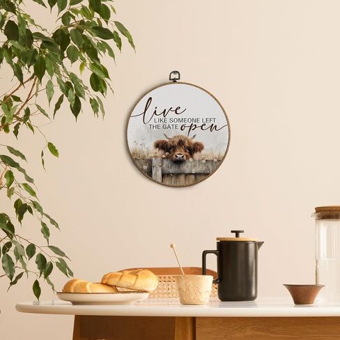 KTYHD Western Highland Cow Wall Art,Live like Someone Left the Gate Open Round Canvas Wall Art,Farm Cottagecore Animal Highland Cow Wall Decor for Kitchen Bathroom,Cow Gifts for Women Cow Lovers in Saudi Arabia