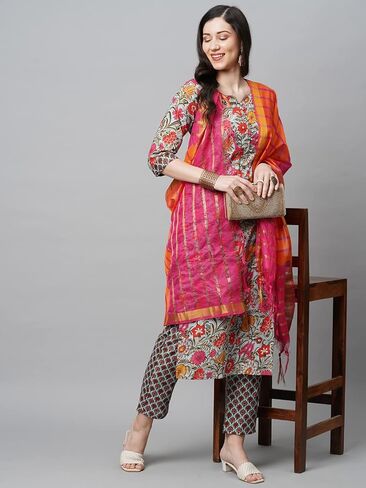 Women's Cotton Blend Straight Printed Kurta With Pant & Dupatta Set in Kuwait