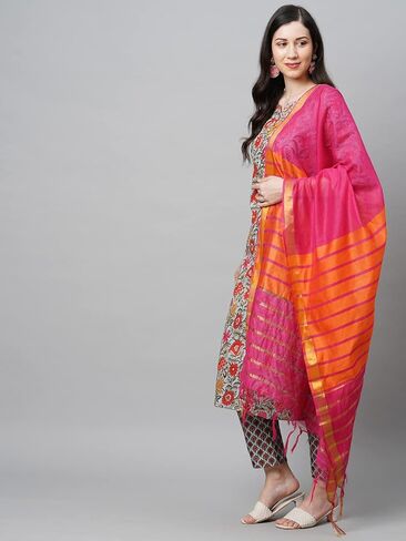 Women's Cotton Blend Straight Printed Kurta With Pant & Dupatta Set in Kuwait