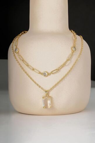 Gold Layered Pendant Necklaces for Women 14k Gold Plated Crystal Choker Necklace Paperclip Rhinestone Necklace Party Prom Jewelry in Kuwait