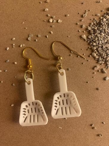 Kitty Litter Pooper Scooper Earrings – Funny Unique Gift for Cat Lovers, Pet Owners, and Animal Care Professionals, Cat Pooper Scooper Earrings, New 2025 in Saudi Arabia