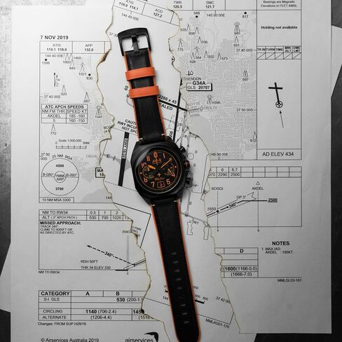 AVI-8 رجال 41 مم بيل X-1 Machbuster Chronograph Watch مع حزام جلدي AV-4118 in Kuwait