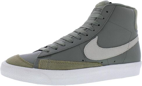 Nike Blazer Mid 77 Vintage Unisex Shoes in Saudi Arabia