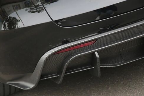 ترقية الناشر الخلفي ل Tesla Model Y 2017-2024 ، SPOILER TRACH Style (Black Matte) in Saudi Arabia