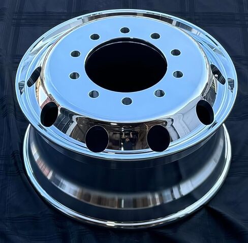 ALUMINUM WHEELS 22.5 X 9.00 HUB PILOTED 10 Holes x 285.75 PCD dually wheels, Hight polished For all Position, Tire size: 315/80r22.5 in Saudi Arabia