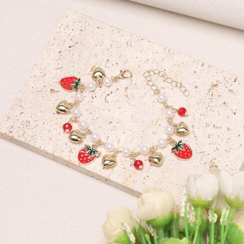 Heyu Strawberry موضوع سوار للنساء - هدية مجوهرات الكرتون الفاكهة الكرتونية القابلة للتعديل لها - سوار سحر الفراولة اللذيذة مع صندوق هدايا للعشيقة ، ابنة ، ابنة أخي in Kuwait