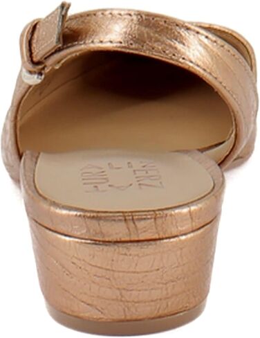 Naturalizer Women's Banks Sneaker, Champagne Leather, 10 in Saudi Arabia