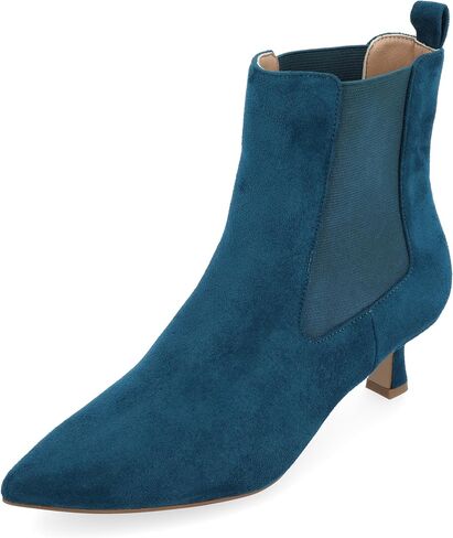 حذاء نسائي من Journee Tenlee Tru Comfort Foam Pull On Chelsea Kitten Heel Boot باللون البني in Saudi Arabia