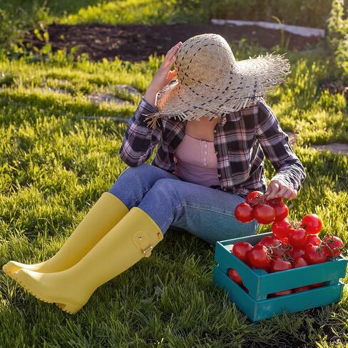 HISEA Women Rain Boots مقاومة للماء PVC Rubber Boot Tall Fashion Rainboots Matte Surface Rain Footwear للسيدات في الهواء الطلق المشي in Saudi Arabia