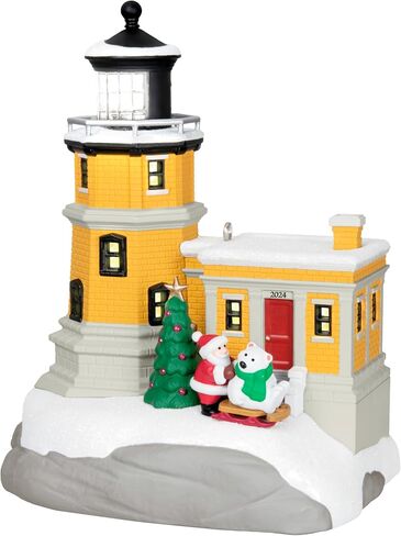 Hallmark Themsake Christmas Ornament 2025 ، Holiday Lighthouse 2025 مع الضوء ، الهدايا لعشاق عيد الميلاد in Saudi Arabia