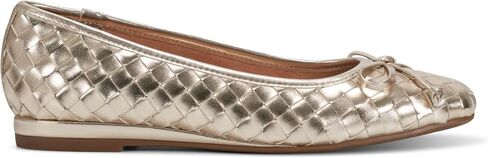 Easy Spirit Women's Ballet Flat in Saudi Arabia
