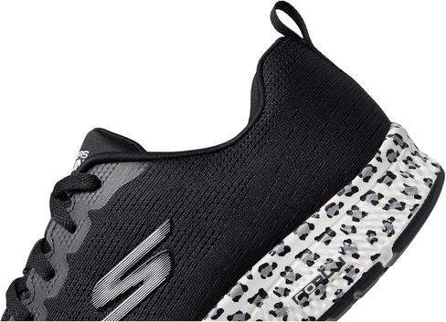 حذاء رياضي نسائي من Skechers Go Run بطباعة حيوانات متناسقة in Saudi Arabia