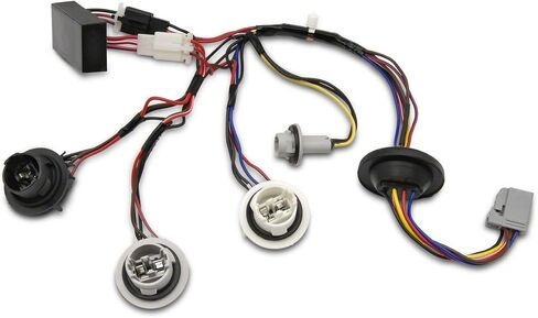 Raxiom Sequential Tail Light Harness Kit مع توصيل توصيل وملعب الأسلاك يناسب Mustang 2005-2009 in Kuwait
