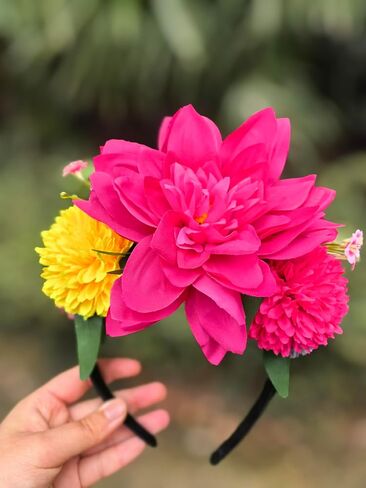 YHDDYG 2 Pcs Frida khalo Fuchsia Flower Headband and Women’s Tassel Shawl Wrap Mexican Style Ethnic Shawl Party N3 in Kuwait