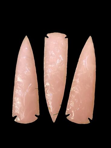 Luck Agate Rose Quartz Obsidian Arrowhead و Natural Crystal and Healing Flint Rock Arrow Head 4 بوصة in Saudi Arabia