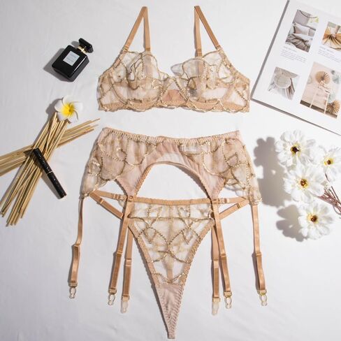 Ladies' sexy lingerie set with mesh embroidery in Saudi Arabia