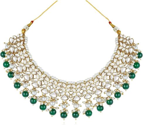 Aheli Silver مطلي بـ Kundan & Green Beads قلادة قلادة قلادة متدلية وأقراط Maangtikka مجموعة هدية للمجوهرات العرقية للنساء in Saudi Arabia