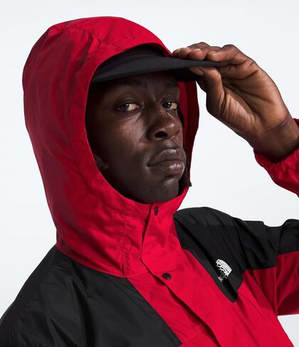The North Face Men's Mountain Wind Jacket in Saudi Arabia