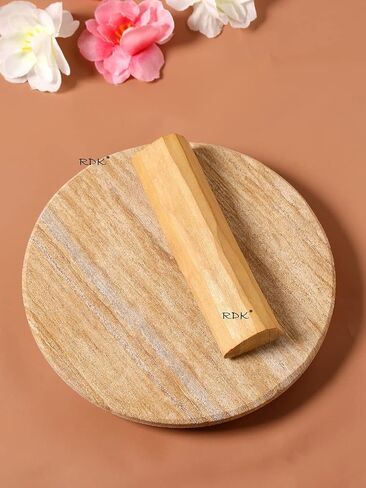 RDK® Natural Malayagiri Sandalwood (Chandan) Pata Board مع عصا خشب الصندل الأحمر والأبيض Chandan Stick لـ Puja ، Tilak ، Face (لوح واحد مع عصيتين) مقاس 5 بوصات in Saudi Arabia