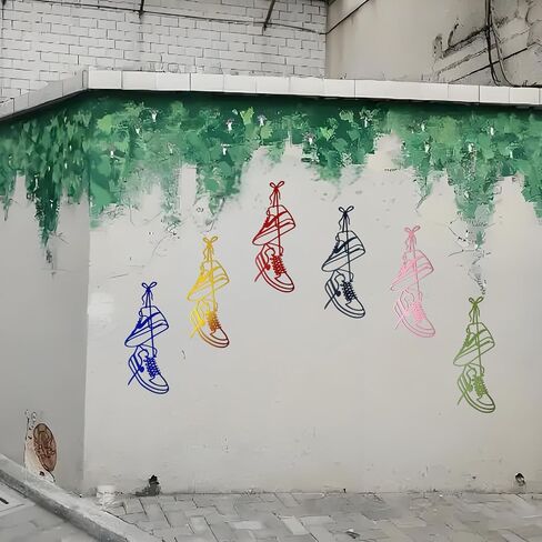 FZFQHCJH Metal Sneaker Wall Decor ، فريدة من نوعها ديكور غرفة في سن المراهقة ، ديكور الغرفة للصبي وفتاة غرفة نوم ، فن الجدار المعدني ، مخطط الجدار لعشاق الأحذية الرياضية ، هدية الصديق ، 15 * 5.9 بوصة in Kuwait
