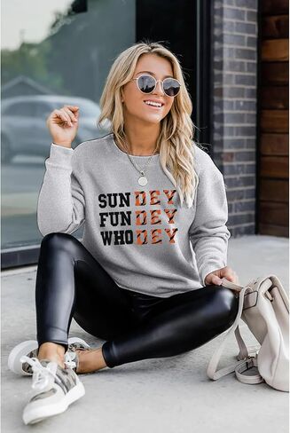 لعبة Day Dayshirt للنساء Sundey Fundey Sweetshirt موسم كرة القدم Pullover Long Sleeve Crewneck قمم غير رسمية in Kuwait