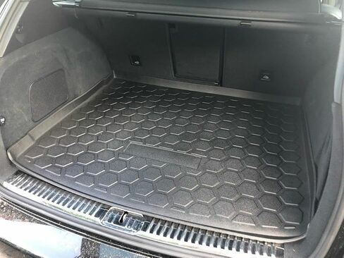 Cargo Liner - Trunk Mat for Porsche Cayenne 2011-2018 – Weather-Resistant Trunk Mats for Cars with Raised Lip – Non-Slip Car Trunk Mat Rubber – Easy to Install – Laser Pre-Cut Design in Saudi Arabia