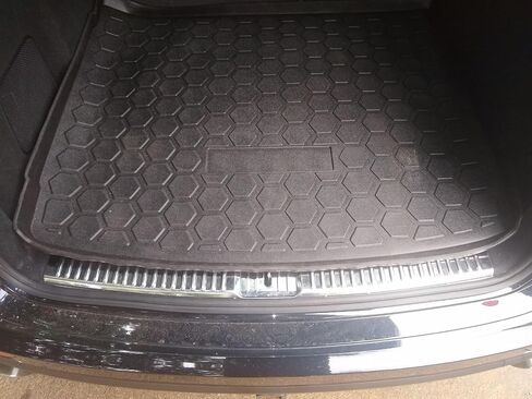 Cargo Liner - Trunk Mat for Porsche Cayenne 2011-2018 – Weather-Resistant Trunk Mats for Cars with Raised Lip – Non-Slip Car Trunk Mat Rubber – Easy to Install – Laser Pre-Cut Design in Saudi Arabia