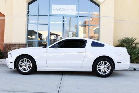 عدسة IJdmtoy المدخنة ذات الدخان الأبيض/الأحمر الكامل لعلامة LED KIT متوافقة مع 2010-14 Ford Mustang ، مدعوم من إجمالي 144-SMD LED ، استبدل مصابيح Sidemarker OEM in Saudi Arabia