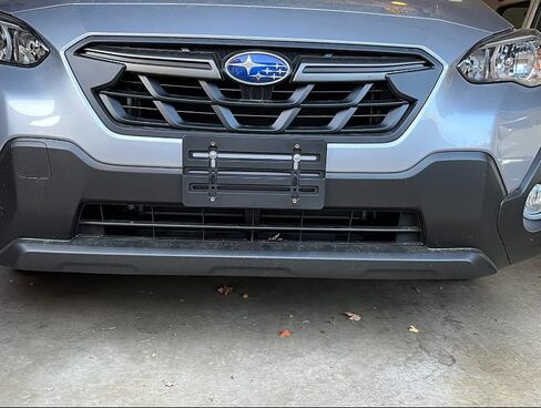 حامل اللوحة الأمامية لوحة الترخيص ، حامل مُثني ، قوس محول مجموعة ، لخصم كمية Subaru (جميع الطرز) (9.95 دولار إلى 6.50 دولار) (كل مسامير + 4 مسامير و 4 مصممة في المكسرات) (1) in Saudi Arabia
