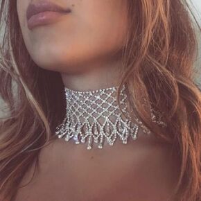 Xerling Wide Rhinestones Choker Necklaces Bohemian Bib Necklaces for Women Statement Crystal Choker Tassels Necklaces for Wedding Brides
