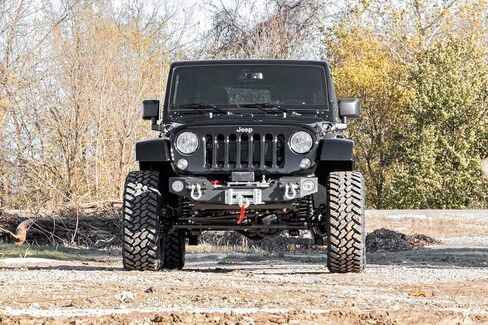 Rough Country Stubby Hybrid Hybrid Pumper for 2007-2018 Jeep Wrangler JK - 1062 in Saudi Arabia