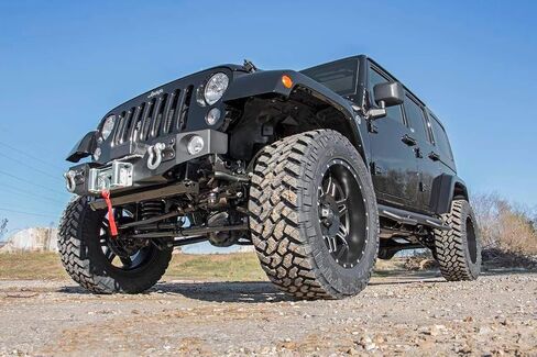 Rough Country Stubby Hybrid Hybrid Pumper for 2007-2018 Jeep Wrangler JK - 1062 in Saudi Arabia