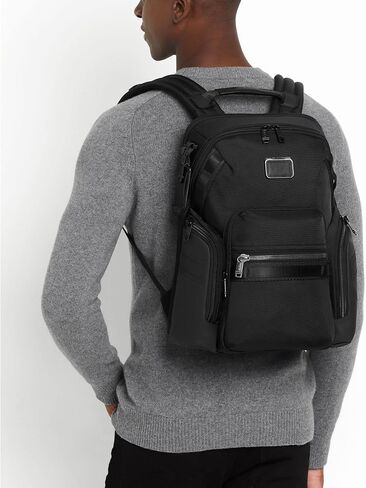 Tumi - حقيبة ظهر Alpha Bravo Navigation - حقيبة الظهر اليومية - تناسب ما يصل إلى 15 "كمبيوتر محمول - 16.0" × 14.0 "× 7.3" - قماش مغلف بالبحرية in Saudi Arabia