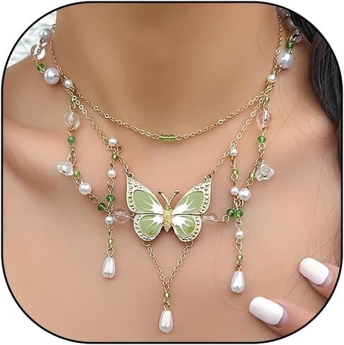 Multiple Layering Butterfly Y2k Necklace for Women,Vintage Pearl Link Chain Choker Necklace Chunky Insect Pendant Necklace Jewelry Accessories in Saudi Arabia
