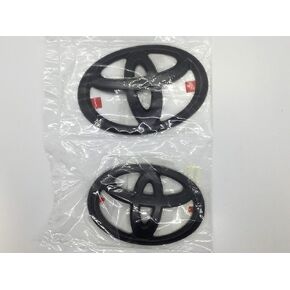 حقيقية Toyota 4runner Nightshade 2 قطعة تراكب Black/Blackout Emblem Set PT948-89190-02 in Kuwait